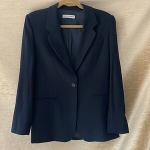 Emporio Armani Suit women size 44 like a L